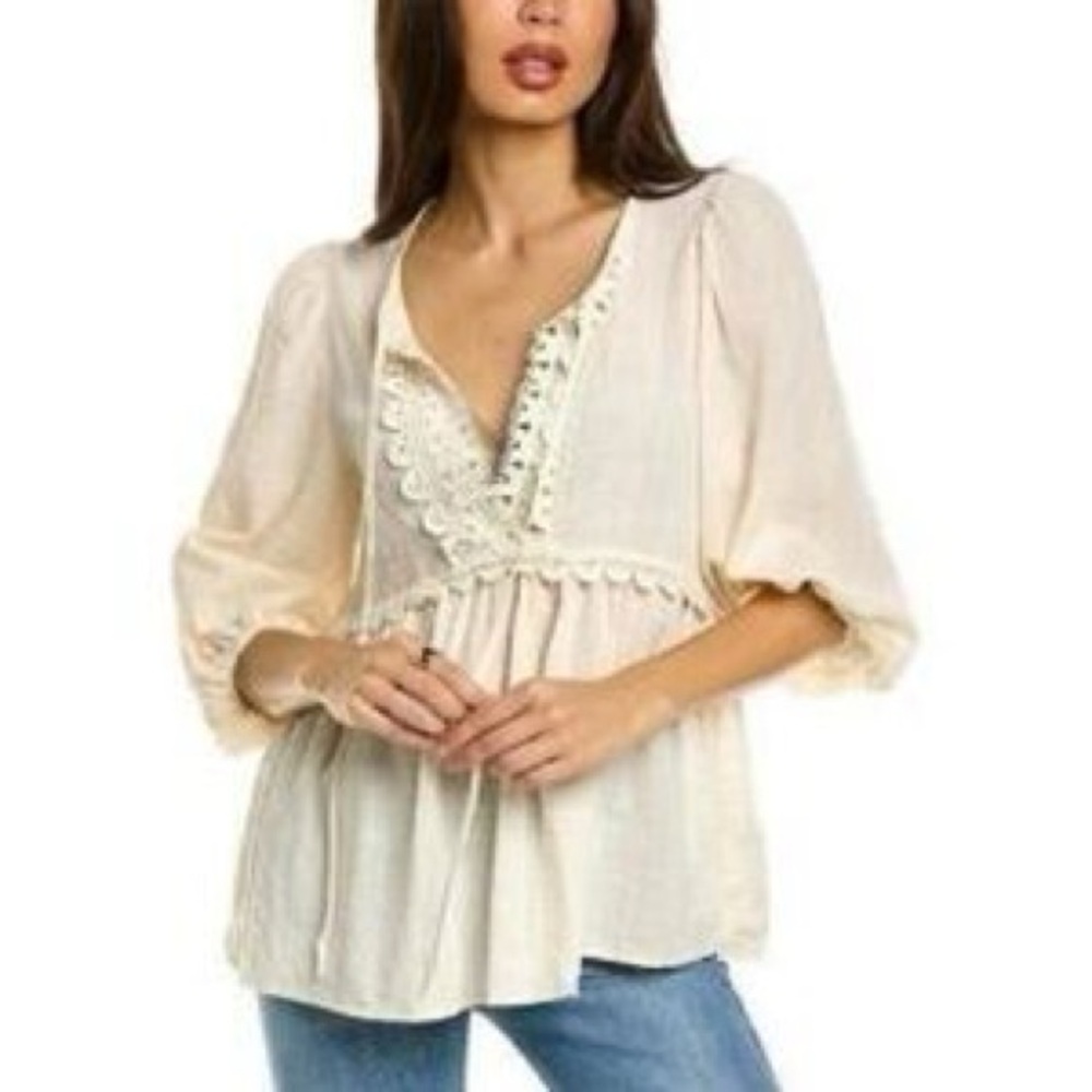 Max Studio Cream Textured Fabric and Lace Top